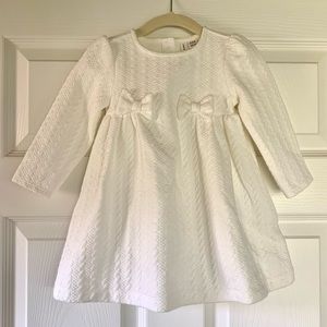 Janie and Jack NWT White Jacquard Cotton Long-Sleeved Dress with Bows